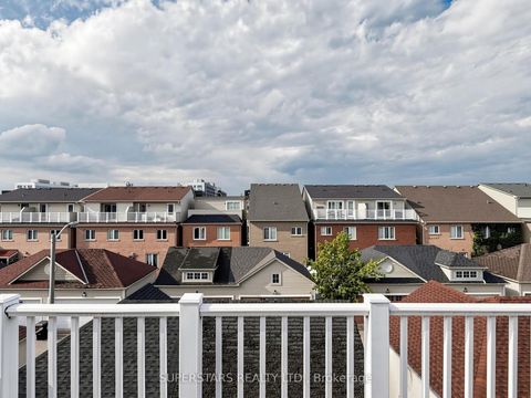 Photo 31 at 14 Bowsfield Road, York University Heights, Toronto