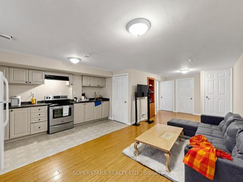 Photo 34 at 14 Bowsfield Road, York University Heights, Toronto