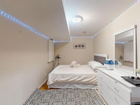 Photo 38 at 14 Bowsfield Road, York University Heights, Toronto