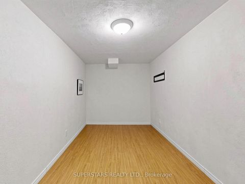 Photo 40 at 14 Bowsfield Road, York University Heights, Toronto