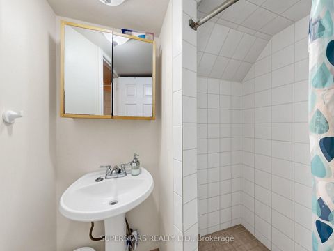 Photo 42 at 14 Bowsfield Road, York University Heights, Toronto