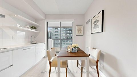 Photo 15 at 506 - 2221 Yonge Street, Mount Pleasant West, Toronto