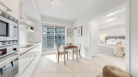 Photo 16 at 506 - 2221 Yonge Street, Mount Pleasant West, Toronto