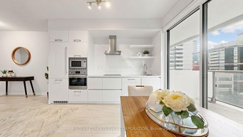 Photo 18 at 506 - 2221 Yonge Street, Mount Pleasant West, Toronto
