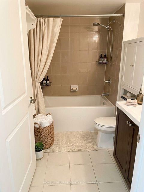 Photo 5 at 905 - 6 Eva Road, Etobicoke West Mall, Toronto