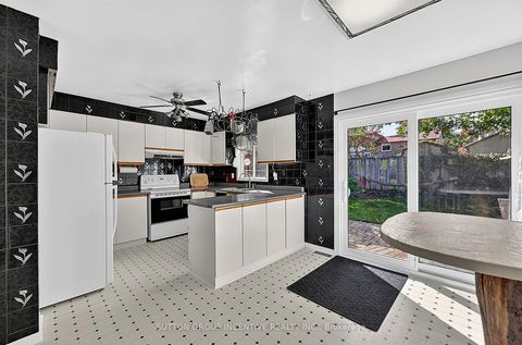 Photo 7 at 38 Trillium Crescent, Allandale Heights, Barrie