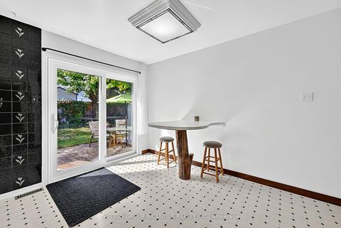 Photo 9 at 38 Trillium Crescent, Allandale Heights, Barrie