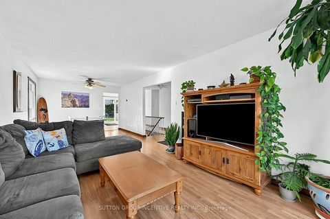 Photo 15 at 38 Trillium Crescent, Allandale Heights, Barrie