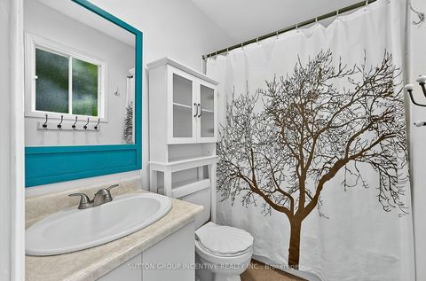 Photo 18 at 38 Trillium Crescent, Allandale Heights, Barrie