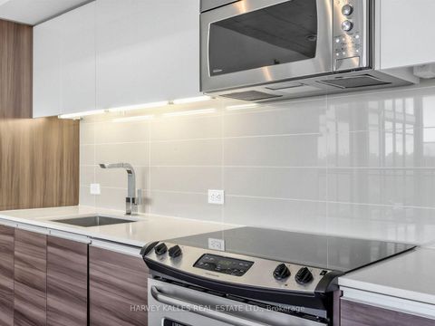 Photo 5 at 1114 - 1190 Dundas Street E, South Riverdale, Toronto