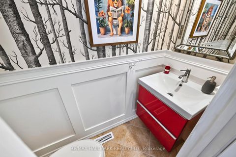 Photo 3 at 15 - 30 Livingston Road, Guildwood, Toronto