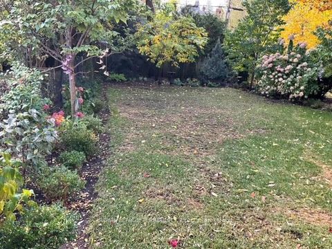 Photo 29 at 14 Humbercrest Boulevard, Lambton Baby Point, Toronto