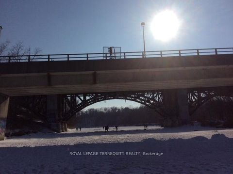 Photo 35 at 14 Humbercrest Boulevard, Lambton Baby Point, Toronto