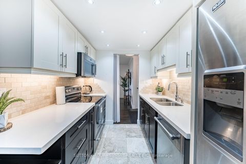 Photo 14 at 1608 - 299 Mill Road, Markland Wood, Toronto