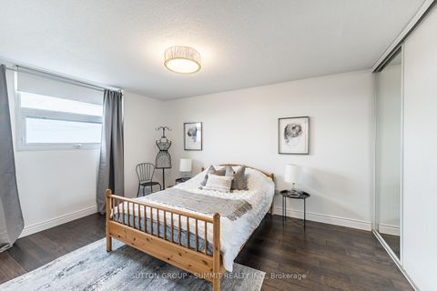 Photo 15 at 1608 - 299 Mill Road, Markland Wood, Toronto