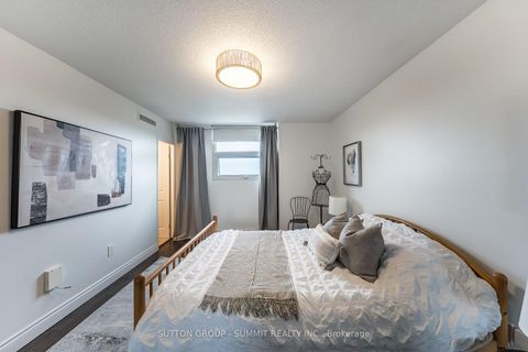 Photo 18 at 1608 - 299 Mill Road, Markland Wood, Toronto