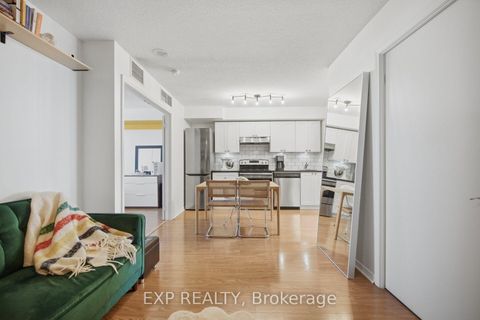 Photo 8 at 1030 - 60 Heintzman Street, Junction Area, Toronto