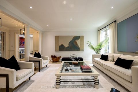 Photo 7 at 6 Vernham Avenue, Windfields, Toronto