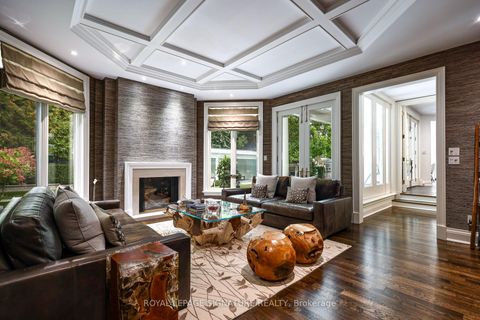 Photo 22 at 6 Vernham Avenue, Windfields, Toronto