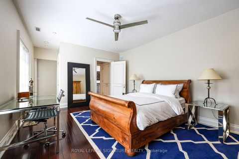 Photo 33 at 6 Vernham Avenue, Windfields, Toronto