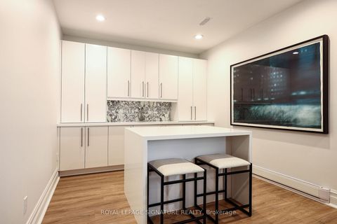 Photo 36 at 6 Vernham Avenue, Windfields, Toronto