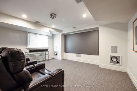 Photo 38 at 6 Vernham Avenue, Windfields, Toronto