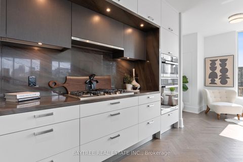 Photo 8 at 1108 - 455 Wellington Street W, Waterfront Communities C1, Toronto
