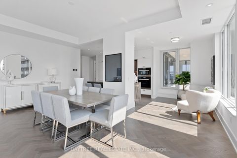 Photo 12 at 1108 - 455 Wellington Street W, Waterfront Communities C1, Toronto