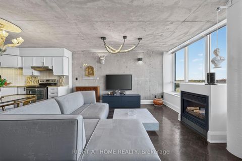 Photo 4 at 612 - 250 Manitoba Street, Mimico, Toronto