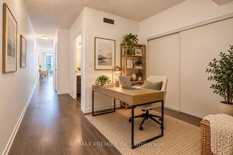 Photo 8 at 808 - 68 Abell Street, Little Portugal, Toronto