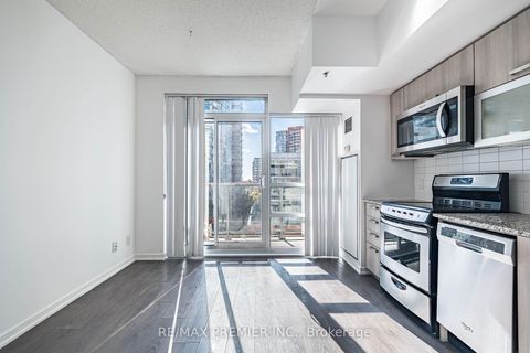 Photo 11 at 808 - 68 Abell Street, Little Portugal, Toronto