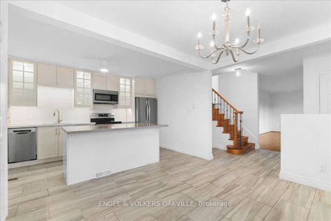 Photo 7 at 351 Renforth Drive, Etobicoke West Mall, Toronto