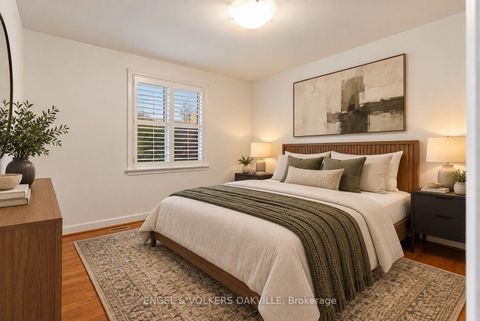 Photo 13 at 351 Renforth Drive, Etobicoke West Mall, Toronto