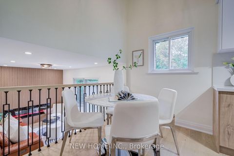 Photo 16 at 26 Penwick Crescent, North Richvale, Richmond Hill