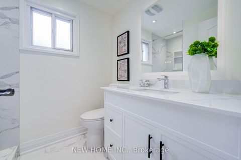 Photo 28 at 26 Penwick Crescent, North Richvale, Richmond Hill