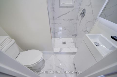 Photo 36 at 26 Penwick Crescent, North Richvale, Richmond Hill