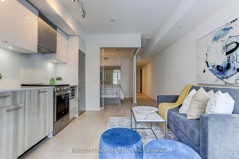 Photo 3 at 224 - 251 Jarvis Street, Yonge Corridor, Toronto