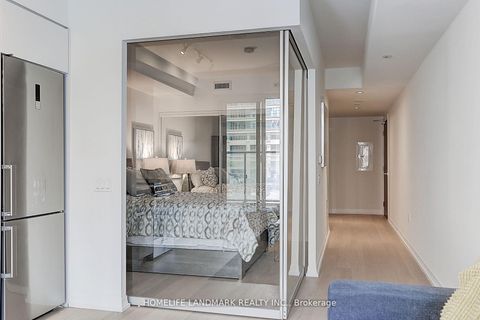 Photo 4 at 224 - 251 Jarvis Street, Yonge Corridor, Toronto