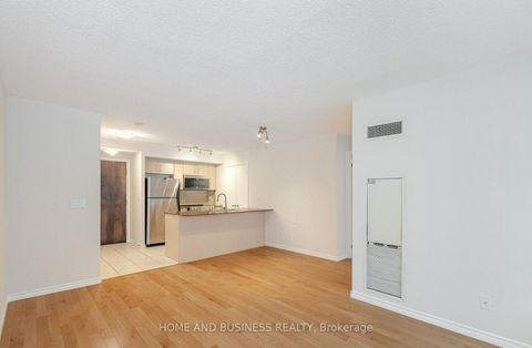 Photo 8 at 1505 - 12 Yonge Street, Waterfront Communities C1, Toronto