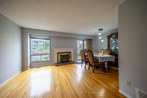 Photo 5 at 144 Bellrock Drive, Milliken, Toronto