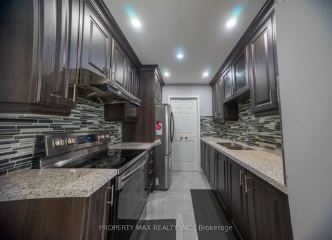 Photo 9 at 144 Bellrock Drive, Milliken, Toronto