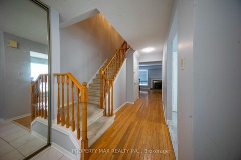 Photo 12 at 144 Bellrock Drive, Milliken, Toronto