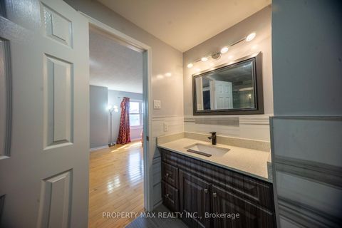 Photo 19 at 144 Bellrock Drive, Milliken, Toronto