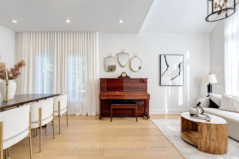 Photo 4 at 214 Selwyn Road, Jefferson, Richmond Hill