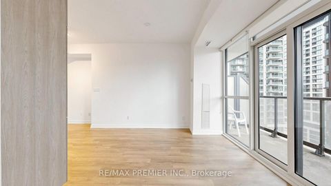 Photo 11 at 1105 - 50 Ordnance Street, Niagara, Toronto