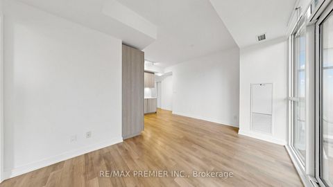Photo 14 at 1105 - 50 Ordnance Street, Niagara, Toronto