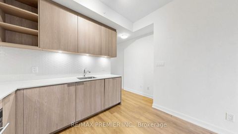 Photo 19 at 1105 - 50 Ordnance Street, Niagara, Toronto
