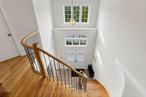 Photo 4 at 71 Josephine Road, Vellore Village, Vaughan