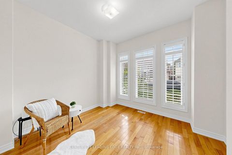 Photo 5 at 71 Josephine Road, Vellore Village, Vaughan