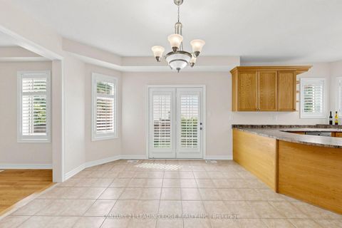 Photo 18 at 71 Josephine Road, Vellore Village, Vaughan
